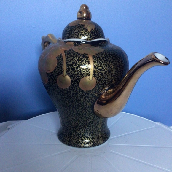 Vintage Art Nouveau style Coffee Teapot - Picture 4 of 10